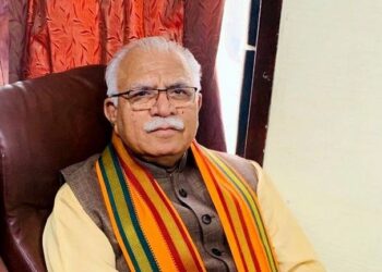 हरियाणा : क्या खट्टर सरकार पर कोई खतरा है ?