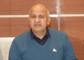 किसानों की मांगे अभी पूरी नहीं हुई है, आप ने केंद्र से कृषि कानूनों को वापस लेने की मांग की है : मनीष सिसोदिया