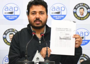 दिल्ली की 90 प्रतिशत जनता एमसीडी में भाजपा के भ्रष्टाचार से दुखी है : दुर्गेश पाठक