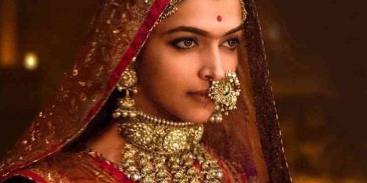 दीपिका पादुकोण ने ‘पद्मावत’ के 3 साल का मनाया जश्न