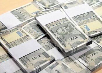 लॉकडाउन में अरबपतियों की संपत्ति 35 फीसदी बढ़ी : ऑक्सफैम