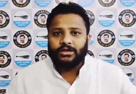 एमसीडी के स्कूलों में दिल्ली सरकार की सूखा मिड-डे-मील योजना की किट बांट रहे भाजपा के नेता : कुलदीप कुमार