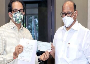 किसान आंदोलन : कानूनों के विरोध में प्रदर्शन करेंगे सीएम ठाकरे और शरद पवार
