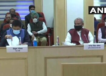 किसान आंदोलन : सरकार का सख्त रुख, किसान नेताओं को संदेश- इससे बेहतर नहीं कर सकते
