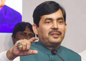 सुशील मोदी की छोड़ी हुई कुर्सी ही मिलती है मुझे : शाहनवाज हुसैन