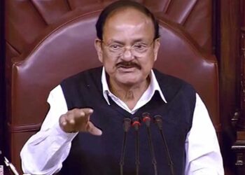 राज्यसभा : ‘मेरा दिल, देश में, संविधान में बसता है’ : वैंकेया नायडू