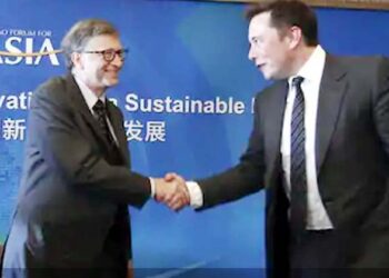 स्पेस ट्रैवल पर नहीं करूंगा खर्च, रॉकेट ही सभी समस्याओं का समाधान नहीं : बिल गेट्स