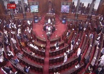 कृषि कानून को लेकर विपक्ष का राज्यसभा में हंगामा