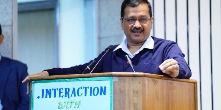 हर दिल्लीवासी को बेहतर शिक्षा पाने के सपनों को पूरा करना हमारा लक्ष्य : सीएम केजरीवाल