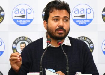 भाजपा महापौर ने मंत्रियों से मुलाकात कर पैसा मांगे थे, लेकिन उन्हें कुछ नहीं मिला : दुर्गेश पाठक