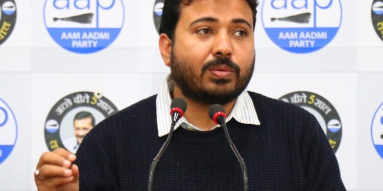 भाजपा महापौर ने मंत्रियों से मुलाकात कर पैसा मांगे थे, लेकिन उन्हें कुछ नहीं मिला : दुर्गेश पाठक