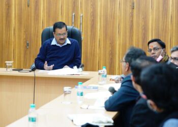 केजरीवाल सरकार का प्रदूषण पर प्रहार, अब प्रदूषण की होगी रियल टाइम माॅनिटरिंग, कारणों का निवारण