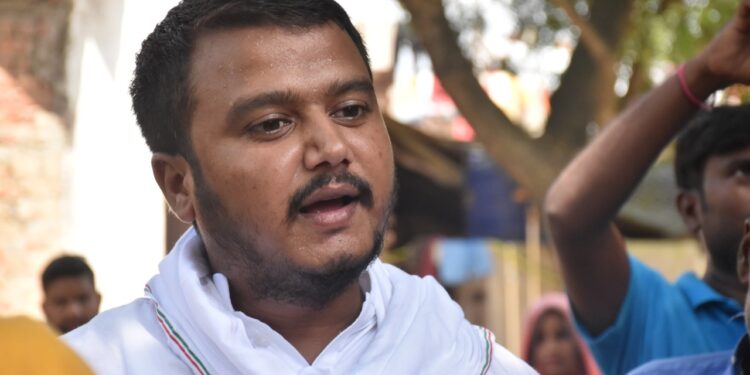 समस्याओं से घिरे देश में पुन : प्राण वायु फूंकने की कुव्वत पीएम मोदी में नहीं है : ललन कुमार