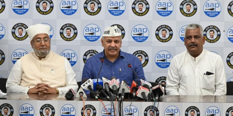 आप के विचारधारा से प्रभावित होकर ग्रहण की पार्टी की सदस्यता : सुखबीर सिंह मल्होत्रा