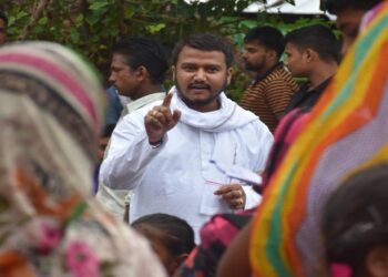 योगी सरकारी रोज़गार की योजनाएँ सिर्फ कागज़ पर ही चला रही है : ललन कुमार