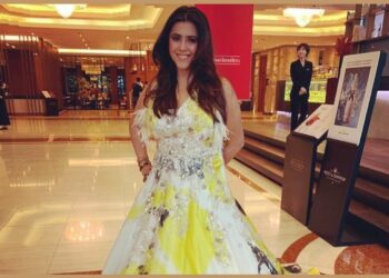 ”एक स्विमसूट में महिला का होना, साड़ी में महिला का होने की तरह एक चॉइस है,” कंटेंट क्वीन एकता कपूर ने किया साझा !