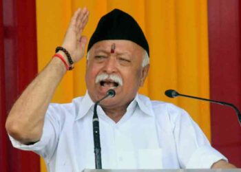 आज हिंदू समाज थक गया है, जब जागेगा तो दुनिया को रोशन कर देगा : मोहन भागवत