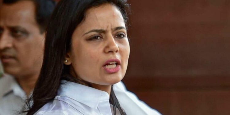 TMC सांसद महुआ मोइत्रा के घर के बाहर BSF की तैनाती, बोली- लगता है मैं किसी निगरानी में हूं