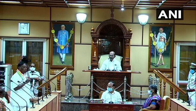 पुडुचेरी : बहुमत साबित नहीं कर सकी कांग्रेस की सरकार
