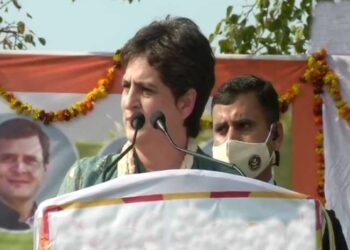 आपका साथ नहीं छोड़ूंगी, मेरी जान, मेरा धर्म आप हैं : प्रियंका गांधी