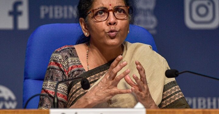 बजट 2021 : देश में खुलेंगे 100 से ज्यादा सैनिक स्कूल, लेह में बनेगा केंद्रीय विश्वविद्यालय