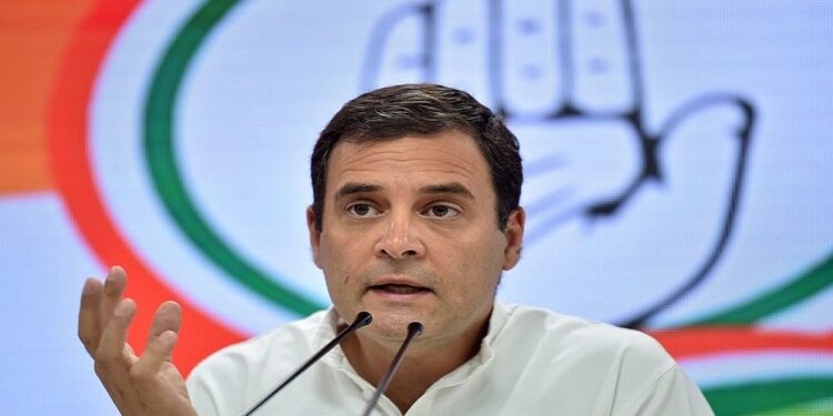 दांडी मार्च की परम्परा किसान निभा रहे, मोदी सरकार इस सत्याग्रह को कुचल रही है : राहुल गांधी