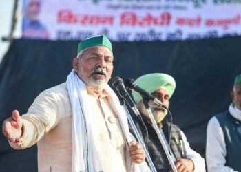 किसान आंदोलन : किसानों के खिलाफ कदम उठाने की तैयारी में सरकार : राकेश टिकैत