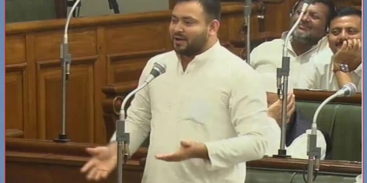 काला कानून आया तो पूर्व सीएम को भी घर में घुसकर पीटेगी पुलिस : तेजस्वी यादव