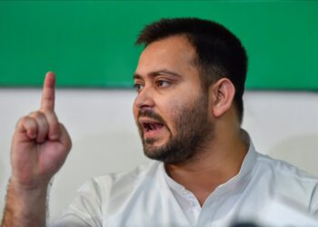 बिहार में 64 प्रतिशत मंत्री हैं दागी, अवैध शराब बेचना सबसे ज्यादा मुनाफे का व्यवसाय : तेजस्वी यादव