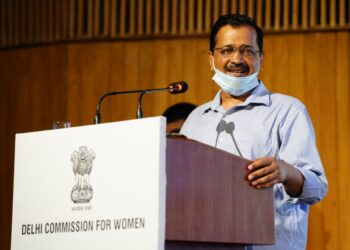 अक्सर आम लोग खास काम करते हैं, लेकिन उनके खास काम किसी की नजर में नहीं आते हैं : सीएम केजरीवाल