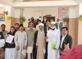 वसीम रिज़वी की गिरफ्तारी के खिलाफ ऑल इंडिया मिल्ली काउंसिल सहारनपुर ने जिला मजिस्ट्रेट के माध्यम से राष्ट्रपति को ज्ञापन सौंपा