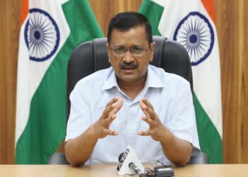 हमारा मकसद नाम चमकाना नहीं, गरीबों की मदद करना है, सारा काम, सारी जिम्मेदारी हमारी, सारा क्रेडिट उनका : सीएम केजरीवाल