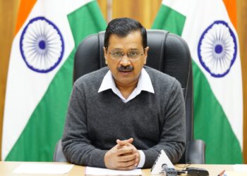 दिल्ली कैबिनेट का बड़ा फैसला, बिना नाम के घर-घर राशन पहुंचाएगी केजरीवाल सरकार