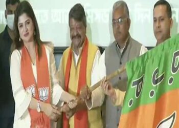 बंगाल चुनाव : मशहूर एक्ट्रेस सरबंती चटर्जी BJP में हुईं शामिल