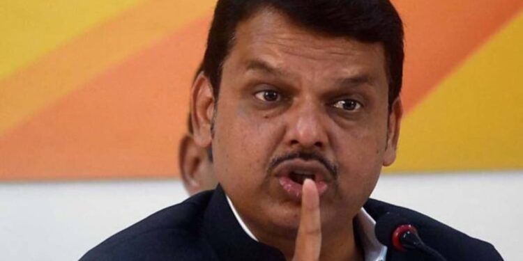 फोन टैप मामला : पूर्व मुख्यमंत्री देवेंद्र फडणवीस से हो सकती है पूछताछ