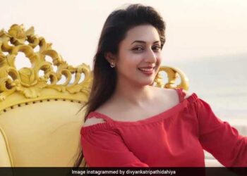 बोलीं दिव्यांका त्रिपाठी- मैं इतनी सुंदर हूं क्या करूं, पीछे से आवाज आई- जाके काम कर… देखें Video