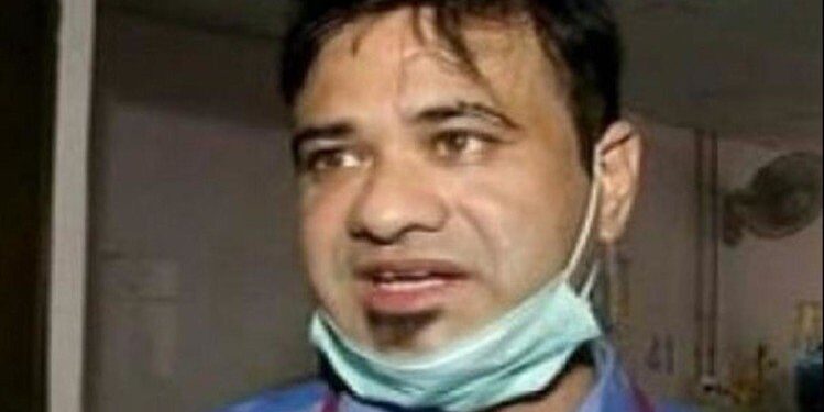 डॉ. कफील खान ने लगाई FIR रद्द करने की याचिका, HC ने योगी सरकार को भेजा नोटिस