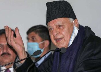 कमजोर हो गई है कांग्रेस, उसे नींद से होगा जागना : फारूख अब्दुल्ला