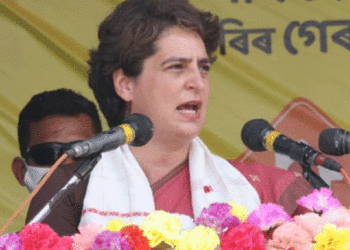 असम चुनाव : वे सोचते हैं सब कुछ उनकी जागीर, बेच डालो : प्रियंका गांधी