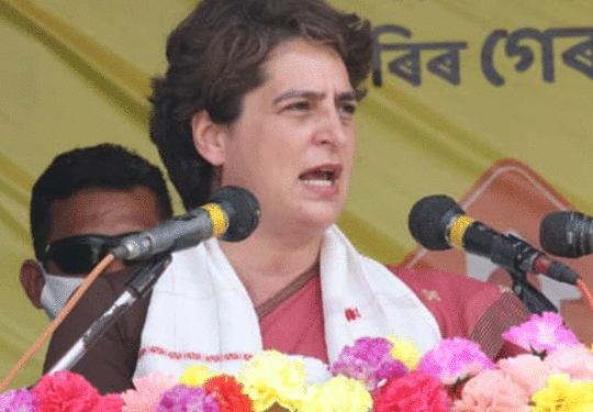 असम चुनाव : वे सोचते हैं सब कुछ उनकी जागीर, बेच डालो : प्रियंका गांधी