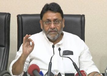 विस्फोटक चिट्ठी : ‘परमबीर जी’ पद से हटने के बाद आरोप क्यों ? : नवाब मलिक