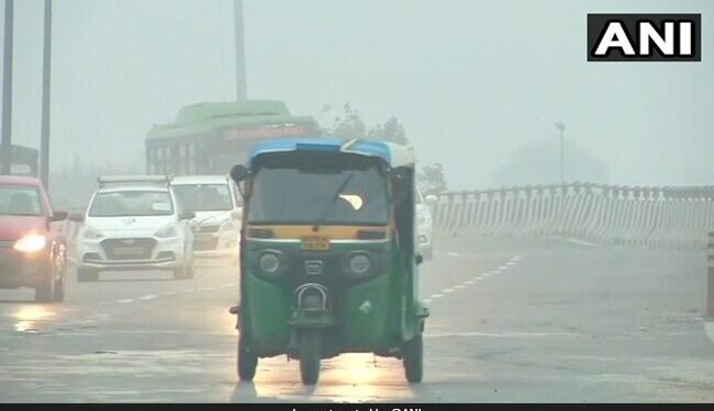 दिल्ली-एनसीआर में बारिश के बाद मौसम हुआ सुहाना