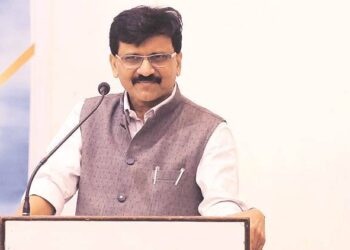 राज्यपाल के पास हमारे लिए वक्त नहीं, वह बीजेपी की खातिरदारी में बिज़ी : संजय राउत