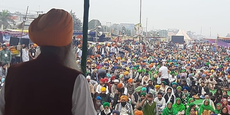 संयुक्त किसान मोर्चा ने आज सिंघू बॉर्डर पर बैठक आयोजित की