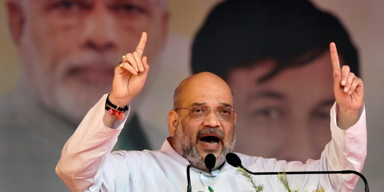 बंगाल चुनाव : एनआरसी पर फैलाया जा रहा झूठ, एक भी गोरखा का नहीं होगा बाल बांका : अमित शाह