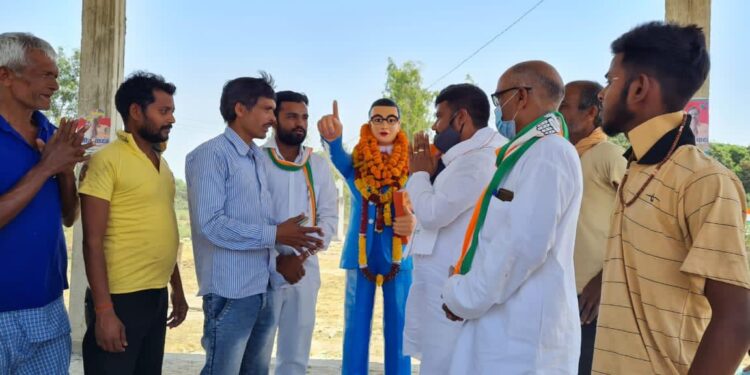 लोग कोरोना से कम बल्कि इलाज न मिल पाने के कारण ज्यादा मर रहे हैं : ललन कुमार