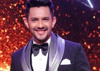 Covid Update : हॉस्पिटल में कराहता रहा, आंसू थम नहीं रहे थे : आदित्य नारायण