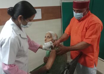 कोरोना टीकाकरण हमारी सर्वोच्च प्राथमिकता : सीएम तीरथ सिंह रावत