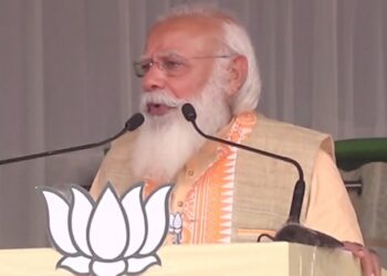 असम चुनाव : कांग्रेस ने अपने शासन में असम को बम, बंदूक और ब्लॉकेड में झोंक दिया : पीएम मोदी