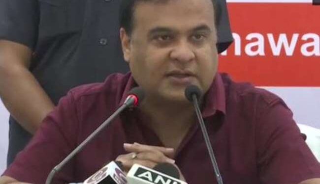 असम चुनाव : हिमंता बिस्व सरमा पर चुनाव आयोग की कार्रवाई, 48 घंटे के लिए चुनाव प्रचार करने पर लगाई रोक